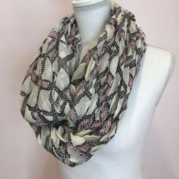 Infinity Scarf - Picture 2 of 2